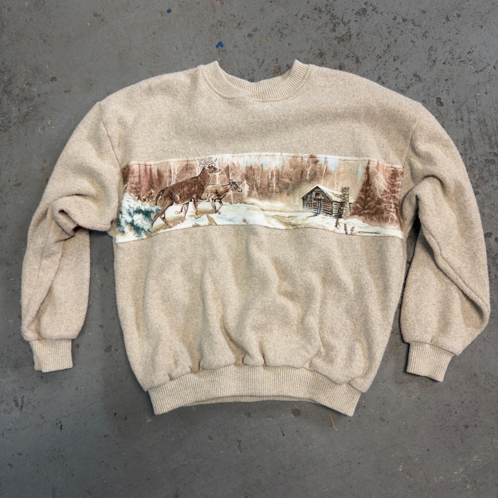 Art Unlimited Sportswear Deer Cabin Winter Scene Sherpa Sweatshirt Tan Large